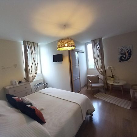 Hotel Ferme De Lagrave Coux-et-Bigaroque-Mouzens Esterno foto