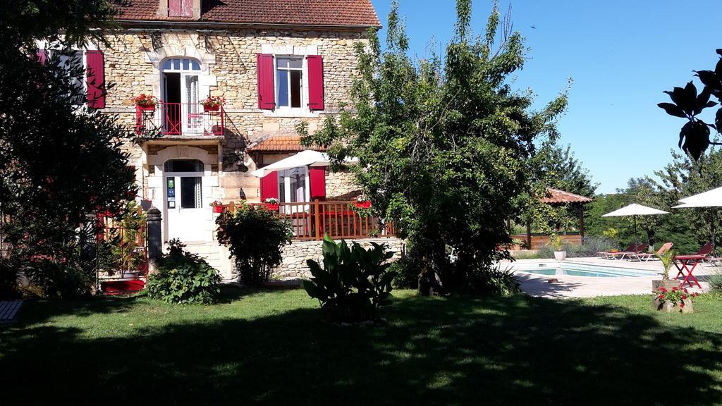 Hotel Ferme De Lagrave Coux-et-Bigaroque-Mouzens Esterno foto