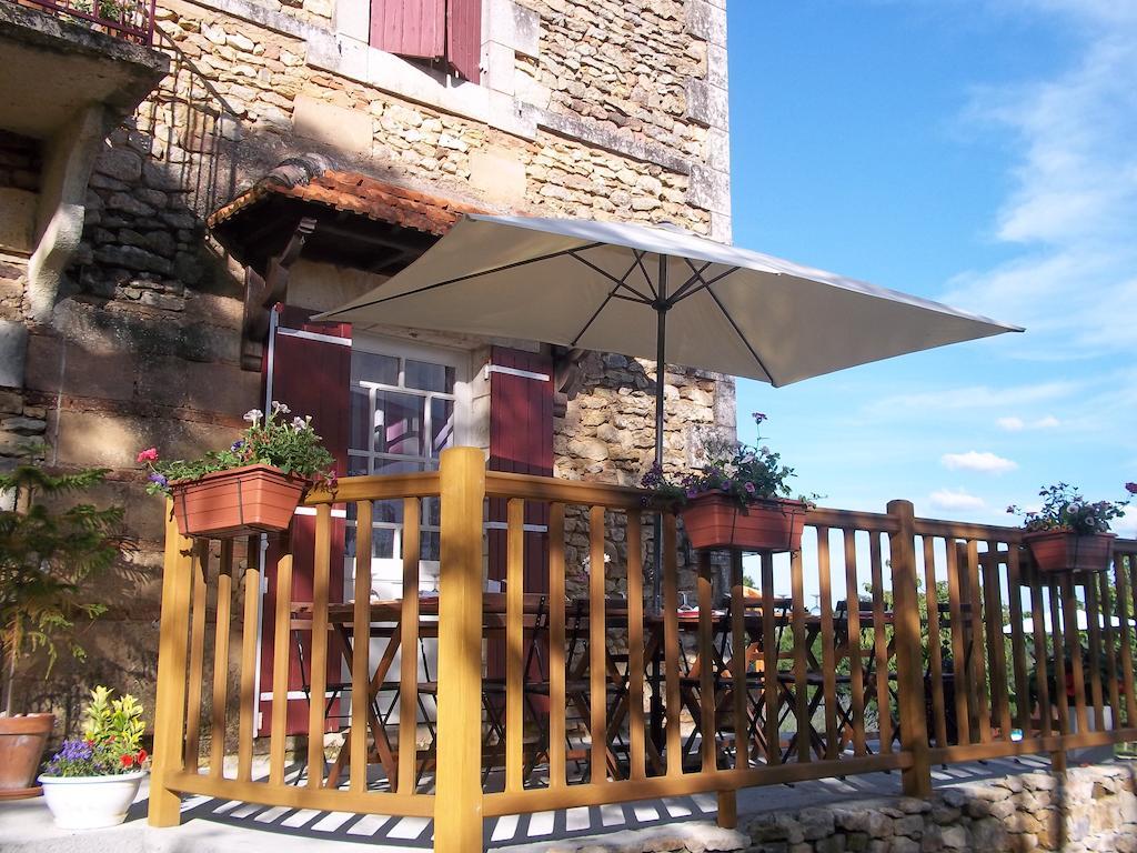 Hotel Ferme De Lagrave Coux-et-Bigaroque-Mouzens Esterno foto