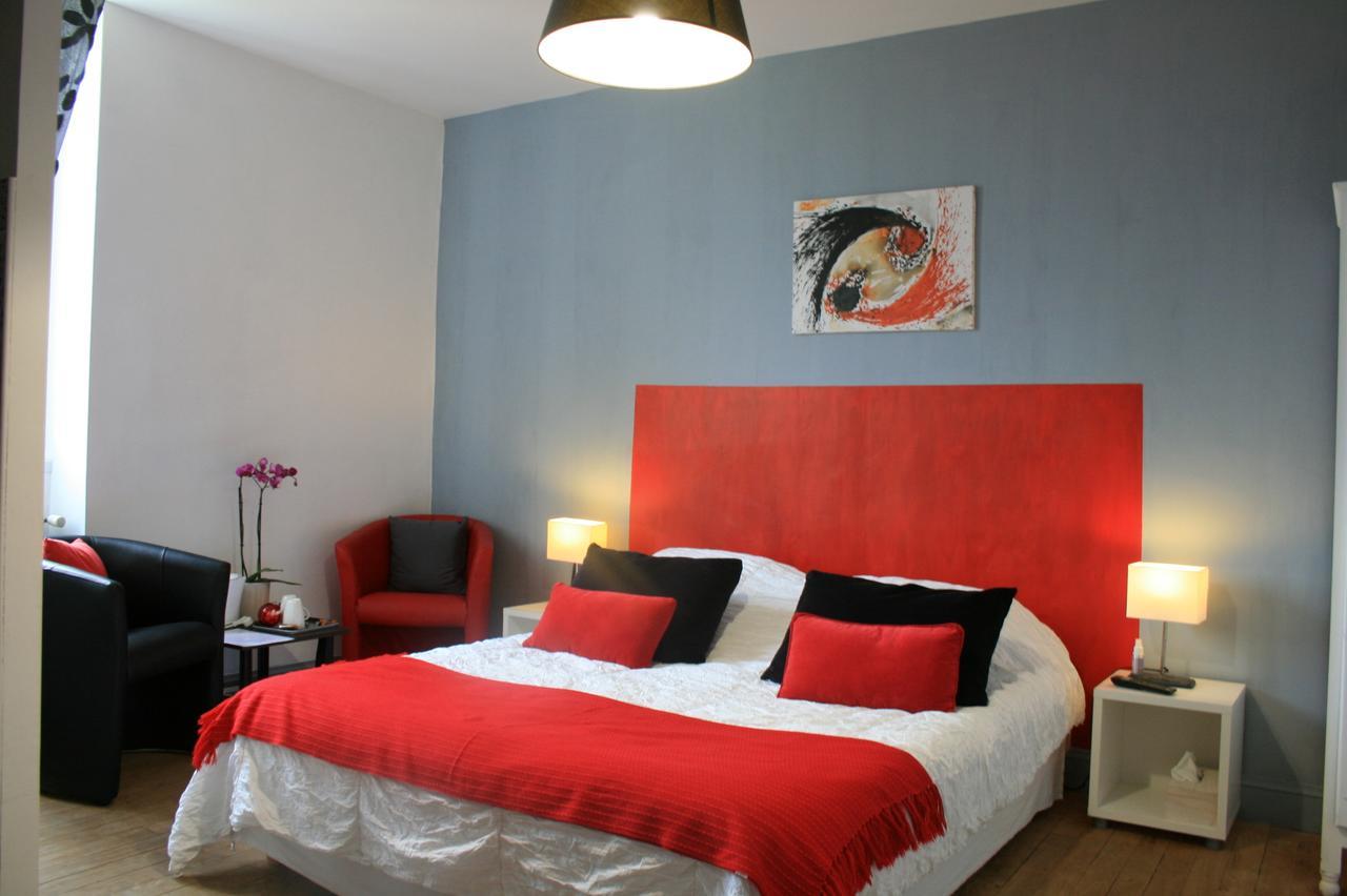 Hotel Ferme De Lagrave Coux-et-Bigaroque-Mouzens Esterno foto